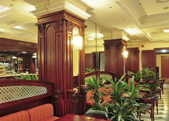 Regent Hotel