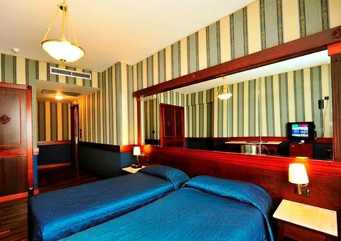 Regent Hotel 4*
