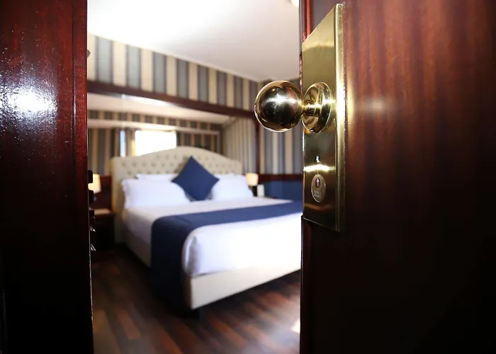Regent 4* Rome