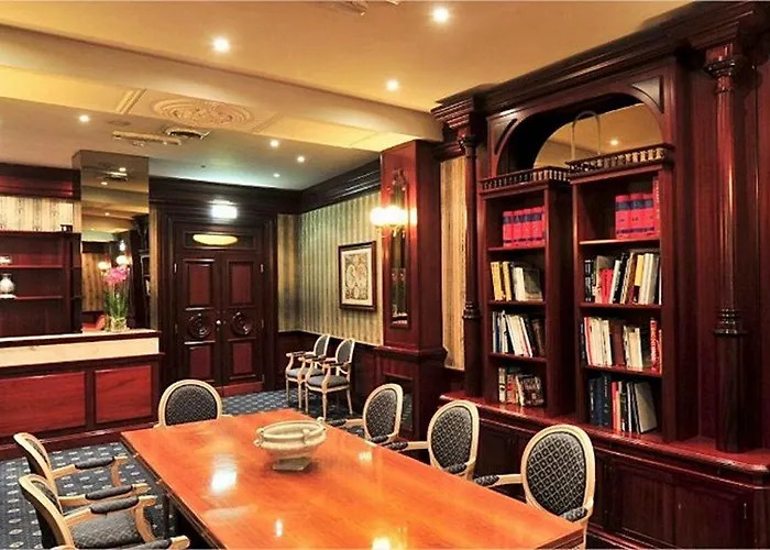 Regent 4*
